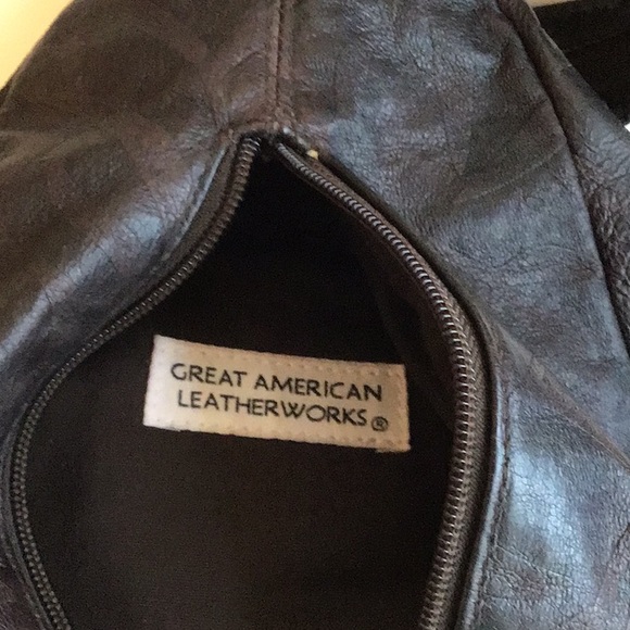 ‘Great American Leatherworks’ Backpack/Sling (#9) - Picture 10 of 11
